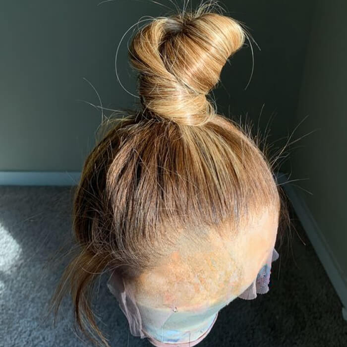 Invisi-Strap Snug Fit 360 HD Transparent Lace  P4/27 Highlight Ombre Color Water Wave Wig Pre Plucked Hair 220% Density - Image 5